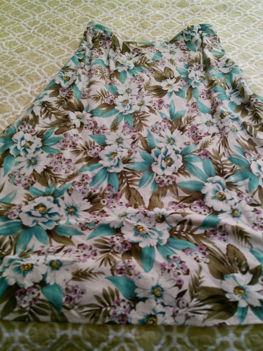 VAN HEUSEN  LINEN BLEND SKIRT SIZE 8 GOOD CONDITION  SIDE ZIPPER